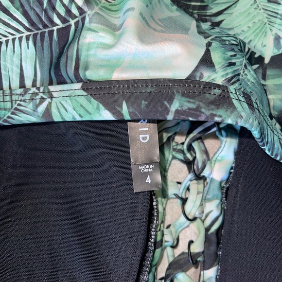 Torrid size 4 Bathing Suit - Picture 3 of 6